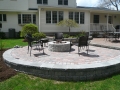landscaping-patio-with-firepit